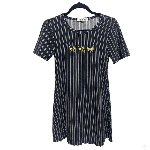 Vine and Valley Lettuce Hem Mini Dressed Black Striped Butterfly Embroidered M - Picture 1 of 5